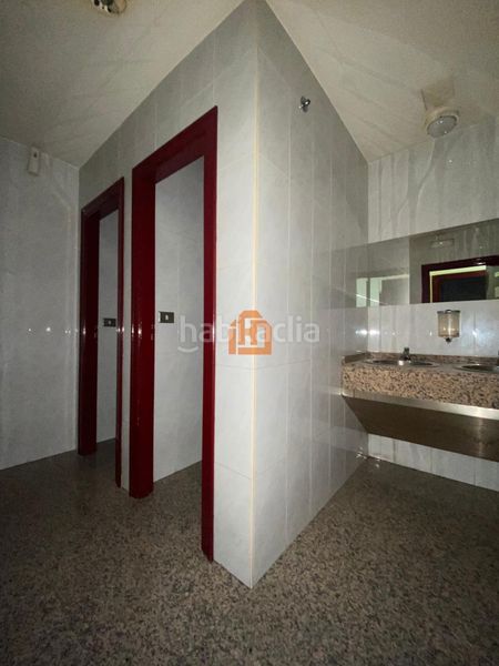 Foto febcb60a-d854-4e61-8157-1ef19fb5f213. Lloguer local comercial a Centro Ciudad León