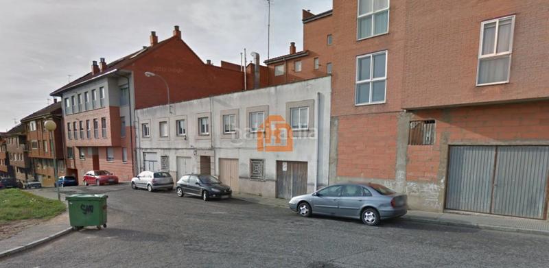 Foto 9f7f653e-7c62-499d-876b-5b75d945afd8. Posto auto in La Asunción - La Inmaculada León