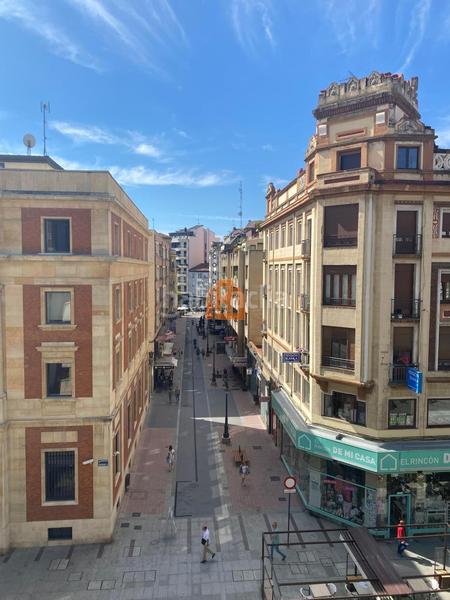 Foto afbb70b0-2ebd-4f7c-8498-a12eac1b5633. Appartamento con riscaldamento parcheggio in Centro Ciudad León