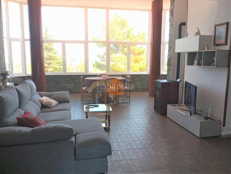 Foto 94c9cea2-700b-47d5-ac79-18c75bd691d3. Edificio en Sariegos