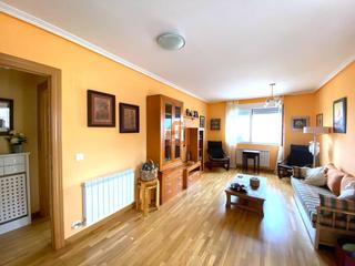 Semi detached house  Entrepinos