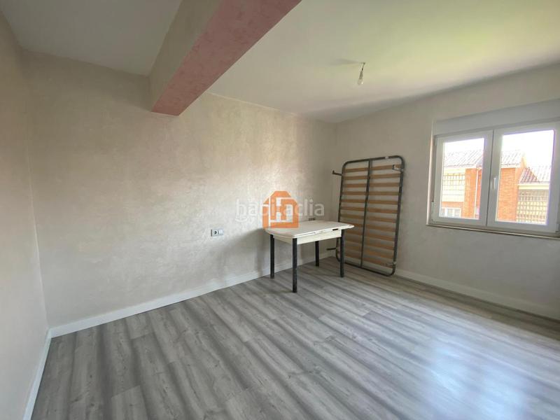 Foto 458971bc-3e09-4a4c-af6b-c4ba7696a57a. Piso en Robla (La)