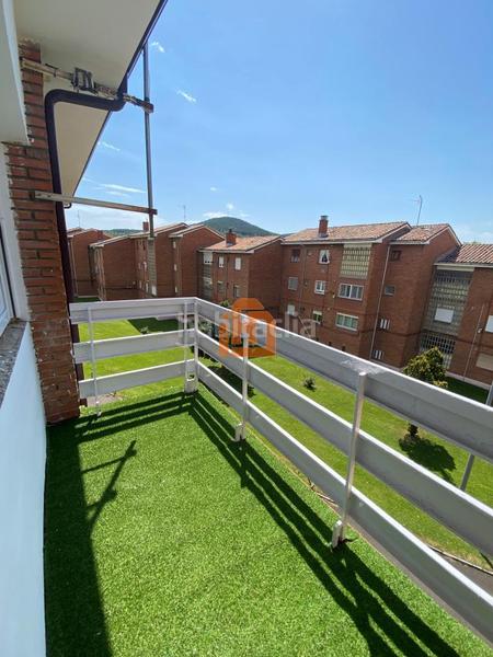 Foto bddd84e6-fdf9-4a31-8f22-090cf165185d. Piso en Robla (La)