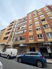 Affitto Locale commerciale in Casco Antiguo