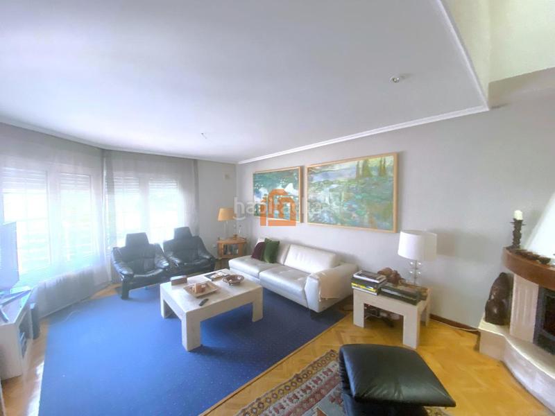 Foto 4900cfa2-dc68-4ecf-8368-34a00e121070. Casa adossada amb calefacció aparcament piscina a Trobajo del camino