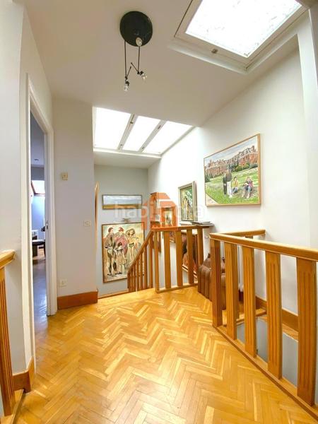 Foto 5f494c17-a57e-4ec4-b9ad-21ee24767db9. Casa adossada amb calefacció aparcament piscina a Trobajo del camino