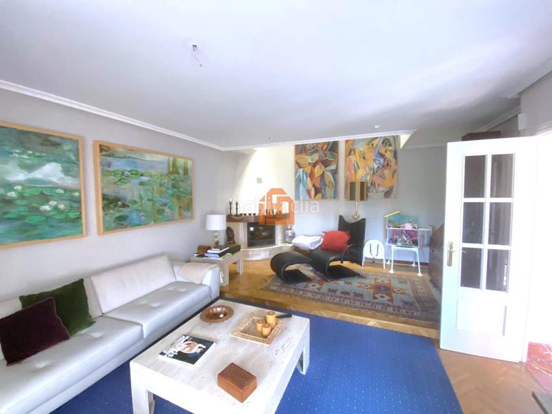 Foto d9e61aee-8023-4dc0-a1db-9dc4d5f330c1. Casa adossada amb calefacció aparcament piscina a Trobajo del camino