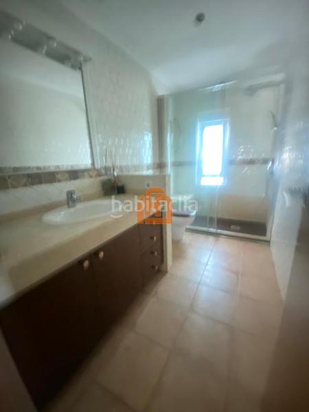 Foto 28f8a8b2-f9ce-4914-a834-fdf779c70d00. Apartament amb calefacció aparcament a Centro Ciudad León