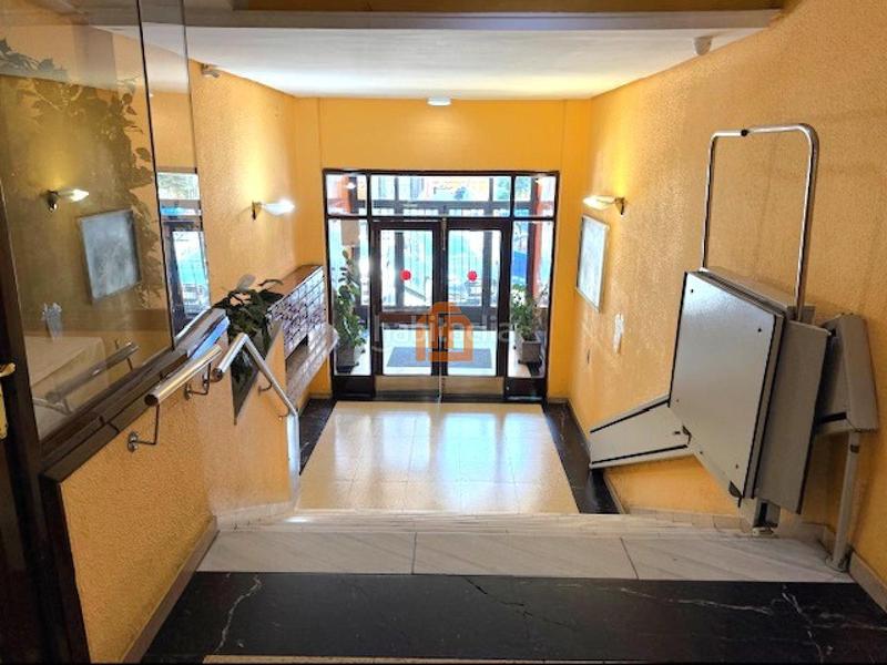Foto cc7cda1e-5318-4211-bfbe-155370d7ea46. Apartament amb calefacció aparcament a Centro Ciudad León