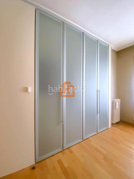Foto e160fa9e-fa17-4bf6-9ba1-a8638236c511. Apartament amb calefacció aparcament a Centro Ciudad León