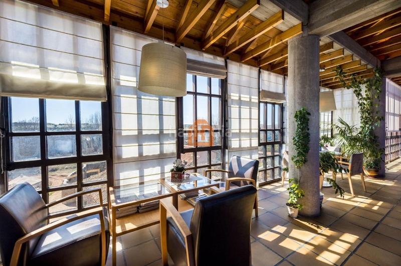 Foto 285c568c-c830-4294-b979-863c0ad1903d. Édifice dans Astorga