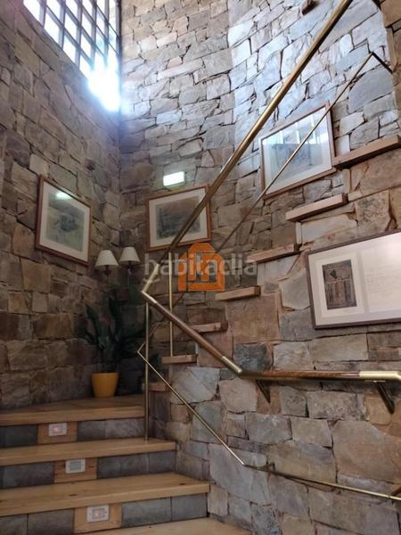 Foto 46fbfec2-3f55-4b81-bb4c-c93d0e1e9bd1. Édifice dans Astorga