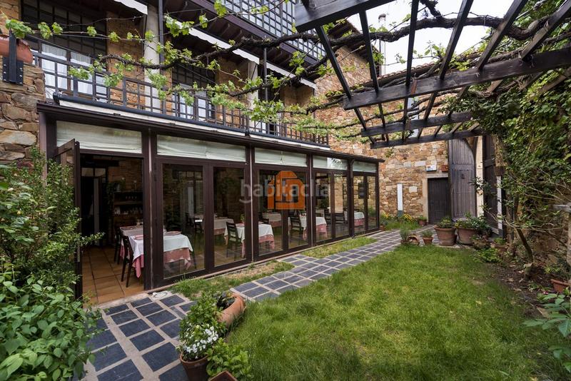 Foto cdc0061d-df49-4c53-96ad-7d8f7b133627. Édifice dans Astorga