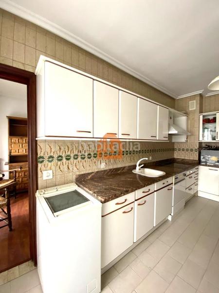 Foto 9eeed9dd-a89d-48e9-9835-8db2bc913058. Flat with heating parking in Centro Ciudad León