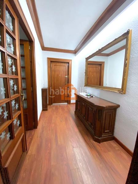 Foto b6ed9f83-adab-410b-b80d-1e2526c84593. Piso en Centro Ciudad León