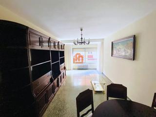 Flat  Fernandez ladreda