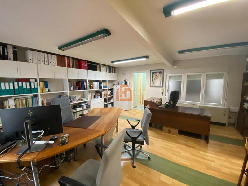 Foto af3c3afc-cbb6-4c90-b919-370cf61b0a12. Rent office space with heating in Centro Ciudad León