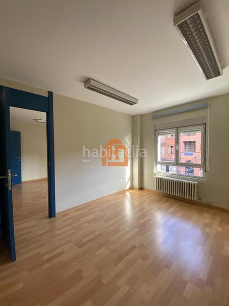 Foto 142b6be6-f94b-4289-82f7-c0d9d040e3df. Location bureau avec chauffage dans Crucero León