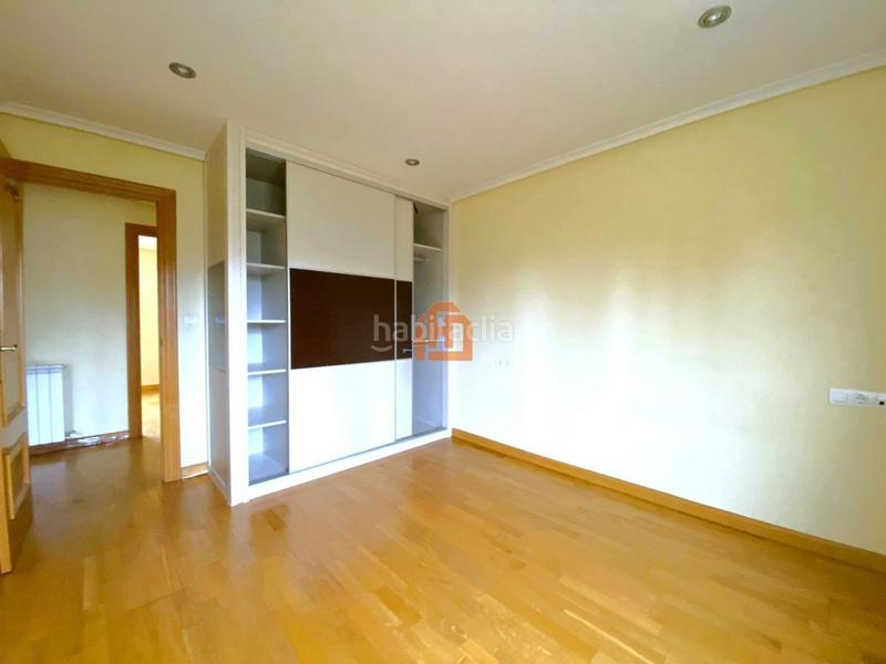 Foto f5fc30cb-578d-4cbd-b74a-b94cb093eff3. Flat with heating in San Claudio - La Chantría León