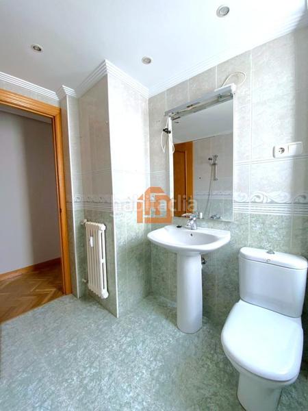 Foto 76ef9685-c814-47c7-a672-33e1633ec283. Etagenwohnung mit heizung in Centro Ciudad León