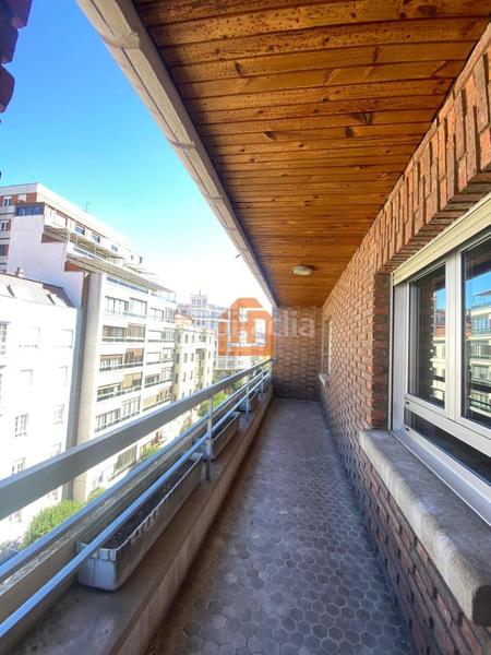 Foto d5d27d63-3019-49d1-a81e-d5e1b26239a9. Piso en Centro Ciudad León