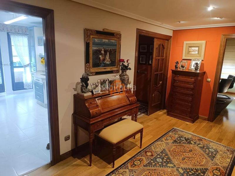 Foto cd32a553-f94c-4ac0-8dec-d7ab5c956529. Piso en San Claudio - La Chantría León