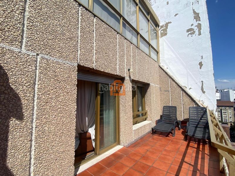 Foto 224d62fb-48a7-4240-8d41-b8c6e9da3905. Àtic amb calefacció aparcament a Centro Ciudad León