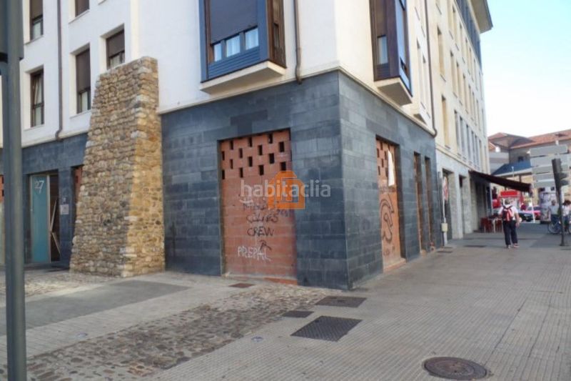 Foto 0a785124-377d-48c9-b947-85579680a5c3. Local comercial a Casco Antiguo León