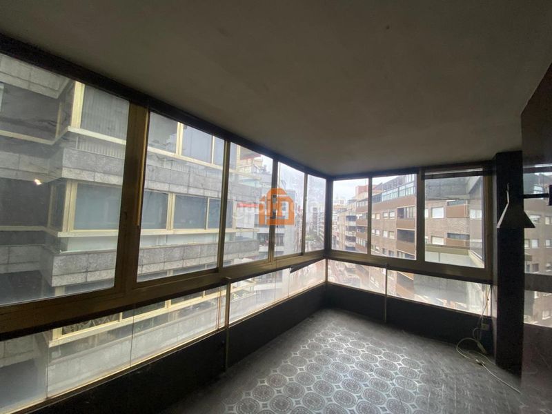 Foto 14081f8b-8d4f-4ae8-ae73-ceb16a00aa49. Pis amb calefacció aparcament a Centro Ciudad León