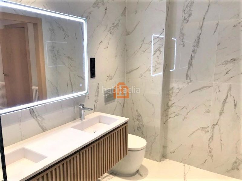 Foto 2ca0de37-82e8-4469-9695-cf4e1d5301b8. Pis amb calefacció aparcament a Centro Ciudad León