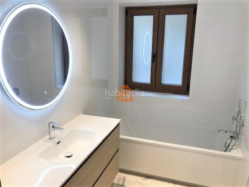 Foto a4cd1636-f6fa-4c76-999b-72829336b001. Pis amb calefacció aparcament a Centro Ciudad León