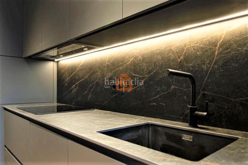 Foto dd766e25-33cb-4415-97f7-d268c231ee24. Pis amb calefacció aparcament a Centro Ciudad León