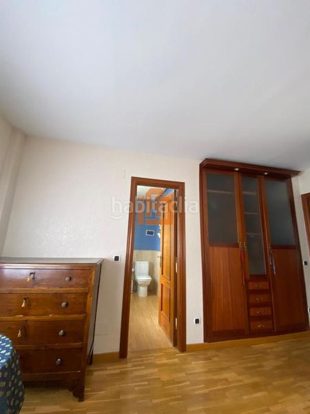 Foto 1fc0692f-f26f-4f41-bd35-19f4c5469b5f. Casa adossada amb calefacció aparcament piscina a Sariegos