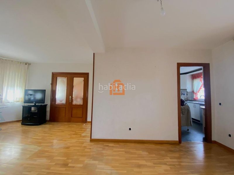 Foto 2daa1e7b-5fe5-4d9b-860b-858dadc8115a. Casa adossada amb calefacció aparcament piscina a Sariegos