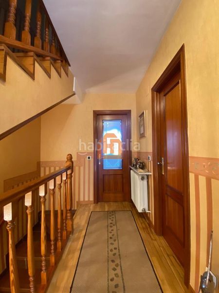 Foto 421ecc9b-a2f5-4311-89ab-59606f928256. Casa adossada amb calefacció aparcament piscina a Sariegos