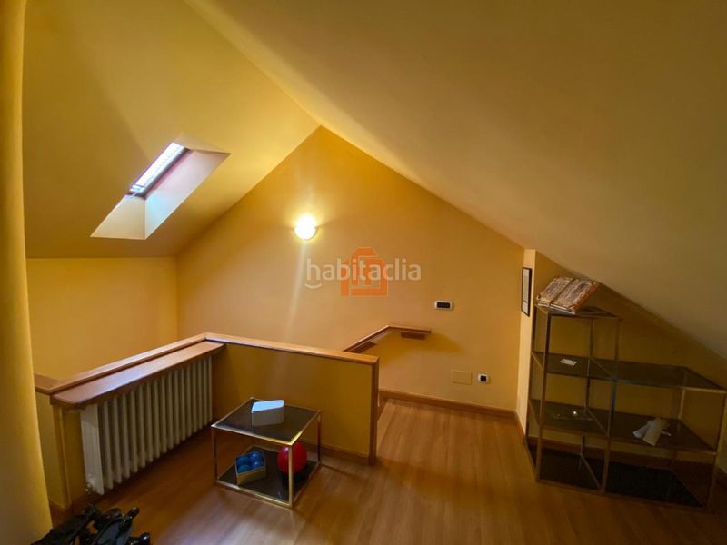 Foto 84a09f97-5705-4d6b-bb73-01b72f2acc98. Casa adossada amb calefacció aparcament piscina a Sariegos