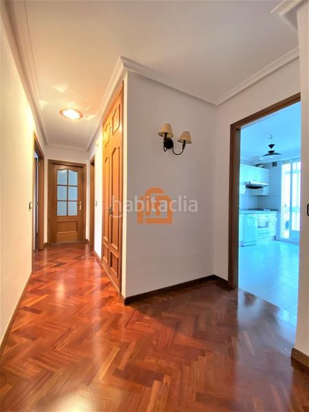 Foto 3455a361-5adb-4cce-983c-3bac62ed28fc. Rent flat with heating parking in Centro Ciudad León