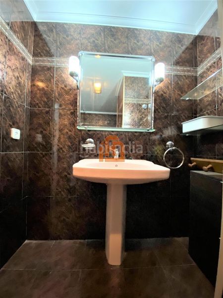 Foto bd826279-0c2d-4bb5-990a-508bed4444cb. Rent flat with heating parking in Centro Ciudad León