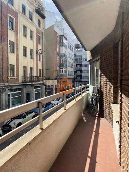 Foto c7e68164-16cd-4ea9-9666-988eeef60be6. Apartament amb calefacció aparcament a Centro Ciudad León