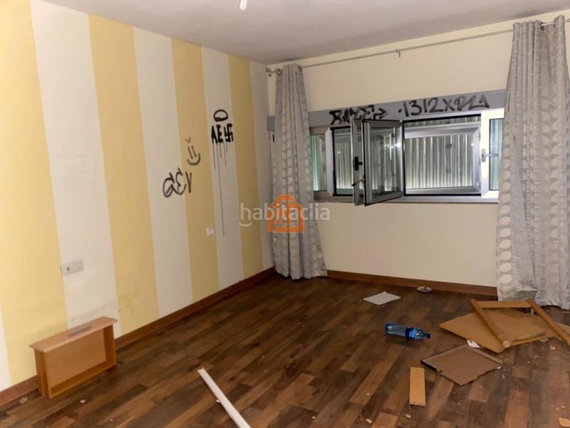 Foto 49cfe119-d015-4387-aea8-1557a3a75a68. Casa amb calefacció a Robla (La)