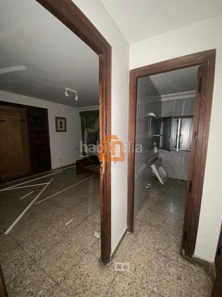 Foto a848b4c3-3a49-49f7-ba87-148c72037d1e. Casa amb calefacció a Robla (La)