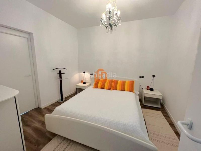Foto d2f6b704-c3e3-40cd-b121-ac7ea0e63729. Chalet en Robla (La)