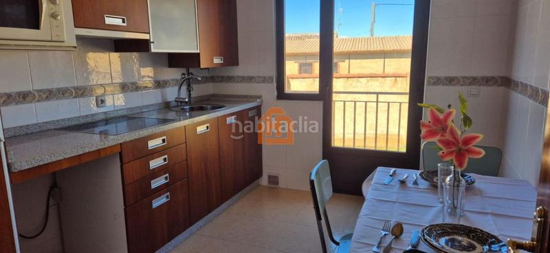 Foto a4911ff5-3035-4a13-b1c1-f178755fb3a8. Apartament amb calefacció aparcament a Gordoncillo