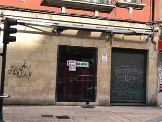 Alquiler Local Comercial  Calle lancia 8 24004 leon. Local en calle lancia 8 24004 leon centro