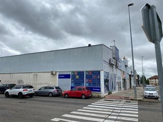 Lloguer Nau industrial  Calle alcalde miguel castaño 115 nav3 24005 leon. Local en calle alcalde miguel castaño 115 nav3 24005 leon la las