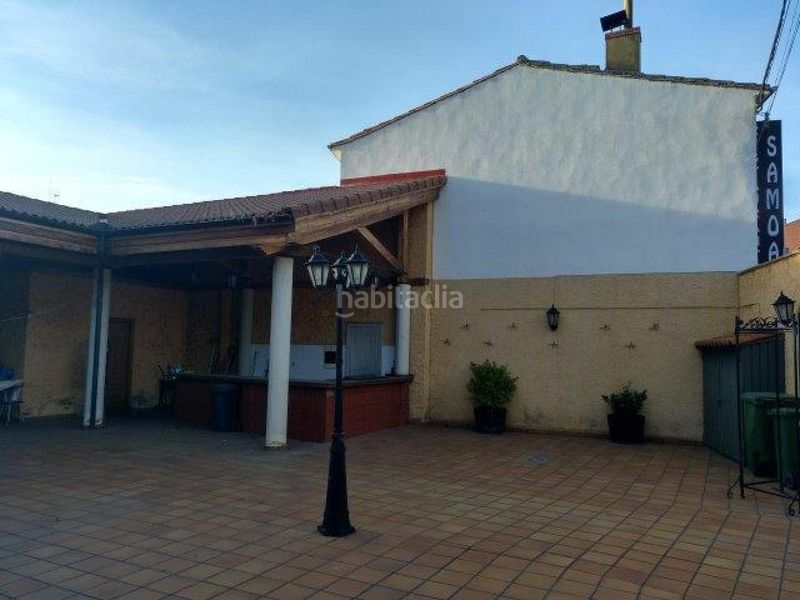 Foto f56c3a6c-4331-4808-9c9a-93ed2721fdff. Affitto locale commerciale in Valencia de Don Juan