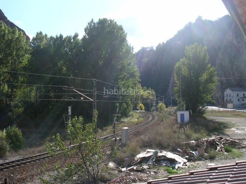 Foto ce6ca59e-7a3f-4233-a7b7-bd2c7df4786f. Casa amb calefacció aparcament a Pola de Gordón (La)