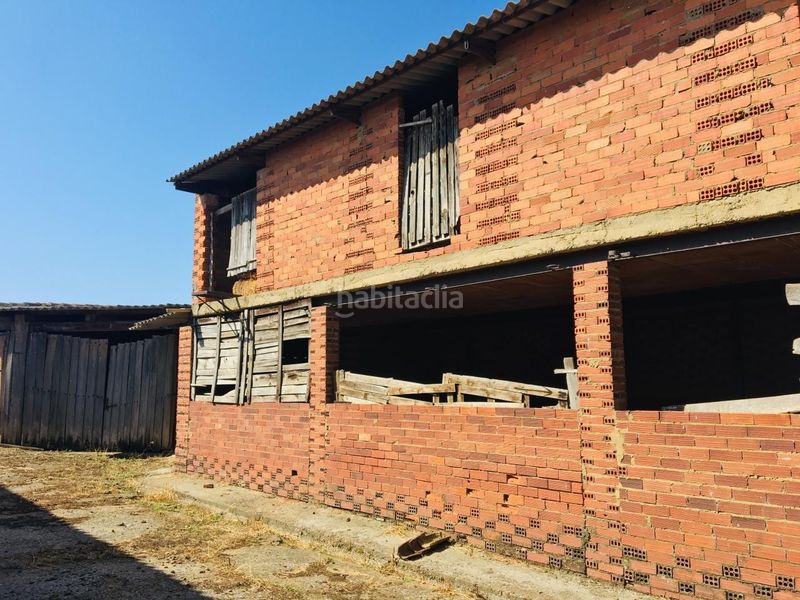 Foto 7ea9bdd7-f327-46dc-8d89-e0da69ffa3b9. Terreny residencial a Castilfalé