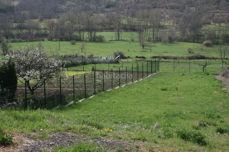 Foto f0124959-5058-4eaf-90e0-f65921719860. Terreny residencial a Robla (La)