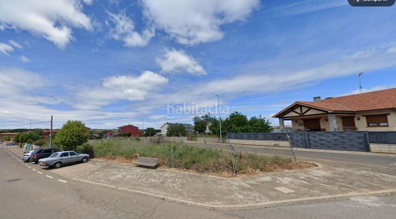 Foto dc826a62-b86a-4fe3-8de6-f755b254d5f8. Terreny residencial a Sariegos
